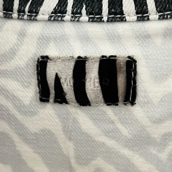 BRAND NEW MOTHER | The Out Of Pocket Jacket Hoofing It Wash in White | Size M - Picture 6 of 12